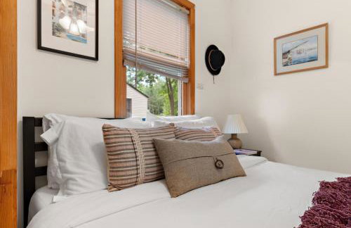 Lakefront, wildlife Cabin retreat - Pelican Bay Cabin - Foto 29