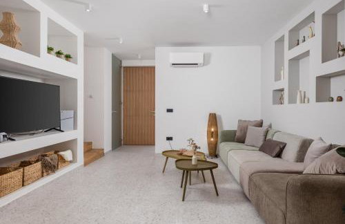 Villa 4 with Pool Soline, Krk, 280 m from beach, by 4Villas - Photo 45