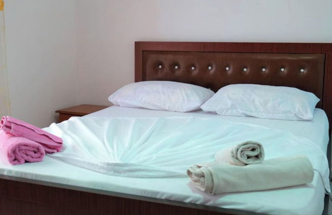 Vila Xhafa - Foto 49