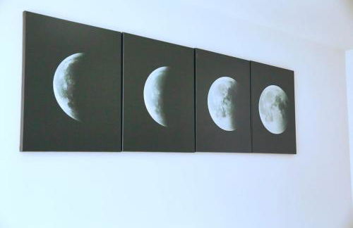 Adeluxe Home - Luxury 2 Bedroom Entire House with Free WiFi, Disney, Netflix and Amazon Prime Included - Foto 43