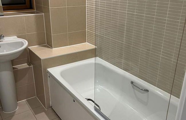 Immaculate 1-bed Apartment in East London - Foto 16