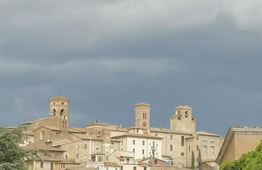 Nuovo Borgo - posizione ideale per visitare l'Umbria, Perugia, Assisi e le altre località - Foto 13