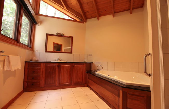 The Lodges - Photo 29