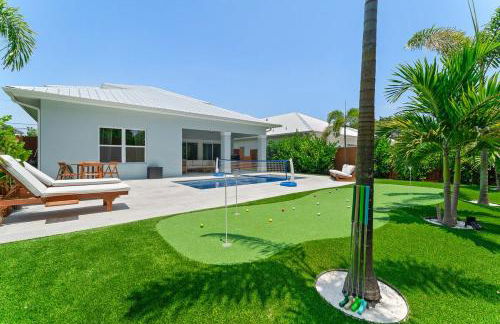 Peacock Palace Brand New Heated and Chilled Pool Golf Gym - Foto 76