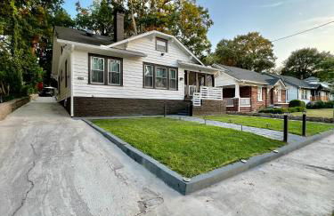 Calm 4BR-3BA 10 min DT Airport by LSP Homes - Foto 6