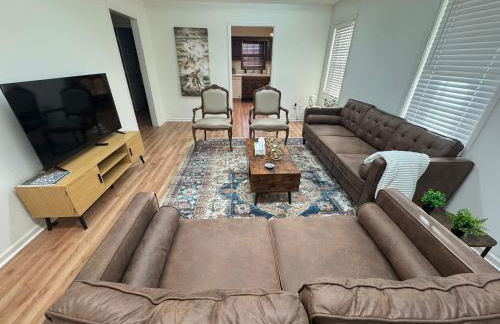 Modern 2BR Suite 202- Toledo & Sylvania Gateway - Foto 1