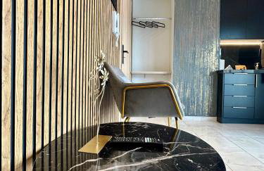 Luxury Black and White Interior Apartments & Rooftop Terrace - Foto 31
