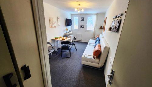 Studio pratique en RdC, au calme, avec vue - Foto 2