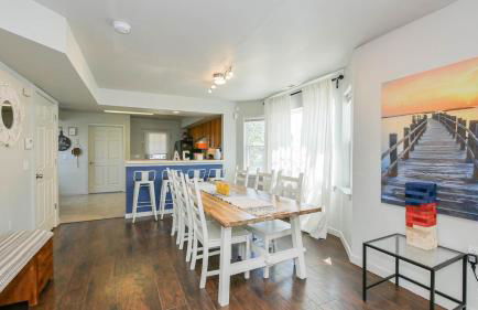 3BR 2BA Family-Friendly Beach Home - Foto 8