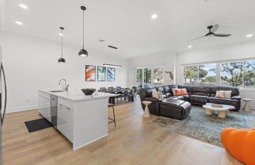 NEW! Columbus Cove - Gorgeous, Florida Themed Home In Heart of Tampa - Foto 2