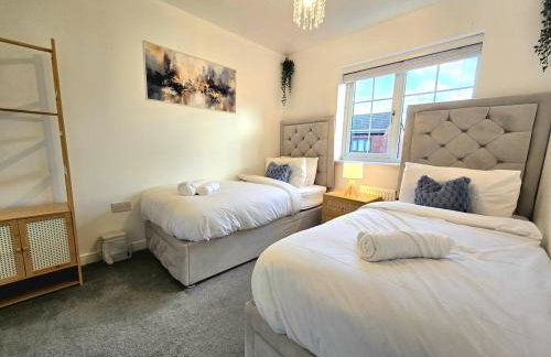The Charm Luxury House - 8mins to NEC, Birmingham Airport - Foto 17