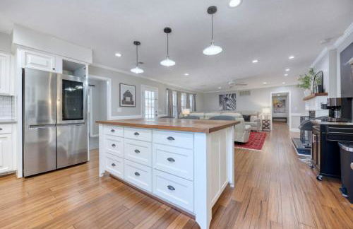 Near Botanical Garden with a Pool Charming on Charing - Foto 41