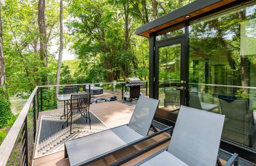 Riverside Tiny Cabin w Hot Tub, Fire Pit, & Kayaks - Foto 24