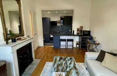 Haussmannian apartment-Close metro - Foto 10