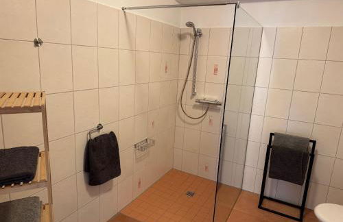 Appartement mit eigenem Zugang in Pattensen Mitte-Nord - Foto 6