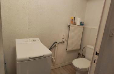 Appart chartreux baignoire massante ,à 3 minutes du centre en bus! 2 étoiles Atout France - Foto 23