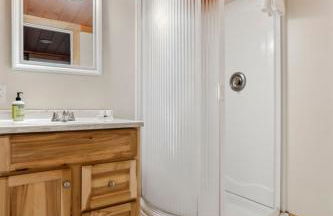 Minutes to Downtown & National Forest Ash Lodge - Foto 29