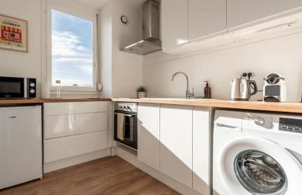 Le Jean Moulin T2 air-conditioned private parking balcony - Foto 39