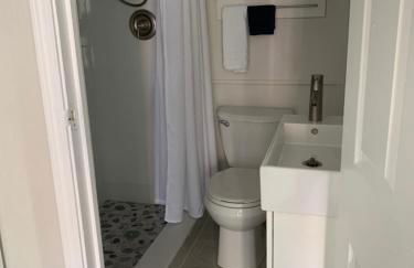 Tides Inn on the Bay Vacation Homes - Photo 5