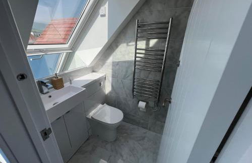 Marston Penthouse - Photo 21