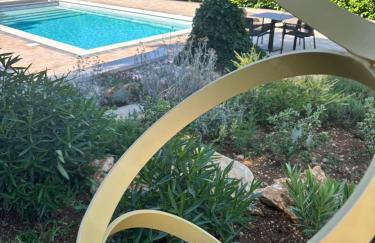 Villa Botanica - Lush Garden and Pool Oasis - Foto 24