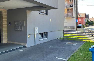 Lucky Place Apartment - Žumberačka with Free Private Parking - Foto 34