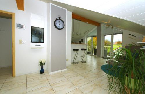 Schöne Ferienwohnung im Allgäu Lauben bei Kempten Urlaub Unterkunft FeWo Bergblick 70qm - Foto 9