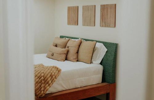 The Charlotte House With Soaking Tub, Arcade Game, Firepit - Foto 18