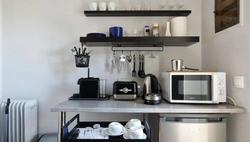 Rooftop Studio Apt - 5 Min Walk to Holargos Metro - Foto 3