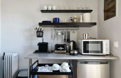 Rooftop Studio Apt - 5 Min Walk to Holargos Metro - Foto 3