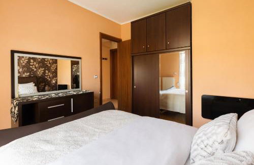 Home In Epanomi - Photo 22