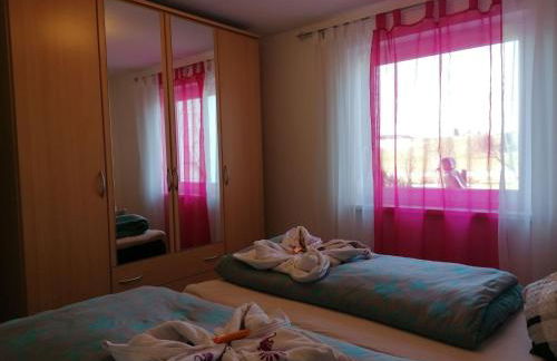 Apartment Wohnung mit großer Gartenterrasse und Ausblick by Interhome - Foto 28