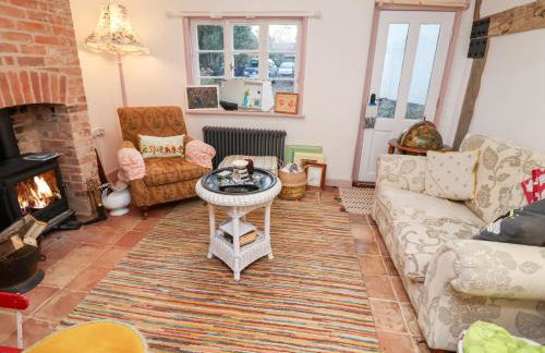 The Hare and Bumblebee Cottage - Foto 8