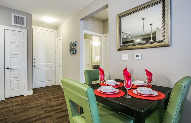 Frisco beautifully furnished 2 br apt - Photo 9