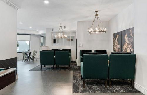 Modern 1BR w Parking, Near Temple Square & Delta Center - Foto 42