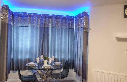 The Beach Apartment, near Outlander location - Foto 21