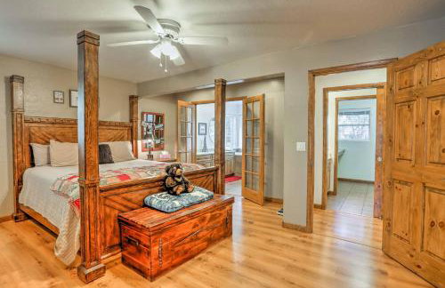 Game Room, Yard, Deck and Fireplace Lakeside Home - Foto 12