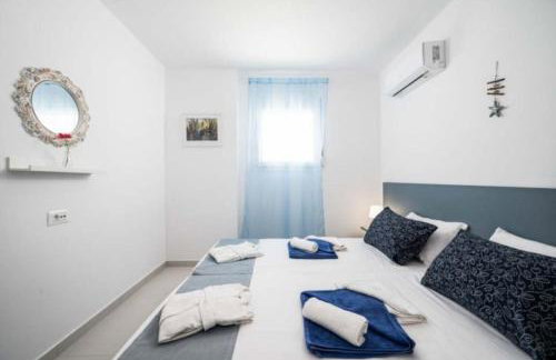 XENOS Villa 5 with a private pool near the sea - Foto 44