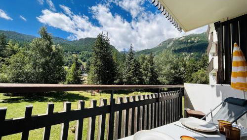 Studio Cabine Rénové avec Balcon et Parking Près des Pistes – La Salle-les-Alpes - FR-1-330F-220 - Photo 1