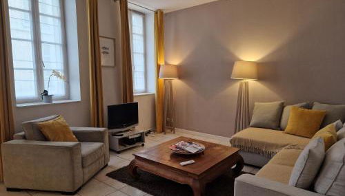 2 pièces dans le centre avec petite terrasse 3*** - Foto 5