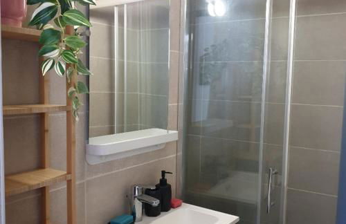 Jolie charmant T3 refait à neuf à Marseille - Photo 25