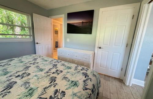 Sand Dollar Updated Kitchen Washer Dryer On River 1 Mile to Beach Sleeps 4 - Foto 7