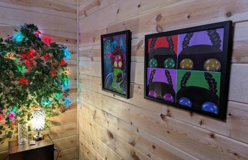 Wooded Circle - Barrel sauna, hot tub, fire pit - Foto 36