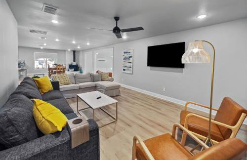 Lakefront Retreat with Sandy Beach! - Foto 34