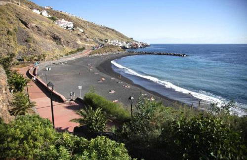 Un lujoso duplex en Radazul en primera linea de playa y con parking propio - Foto 38