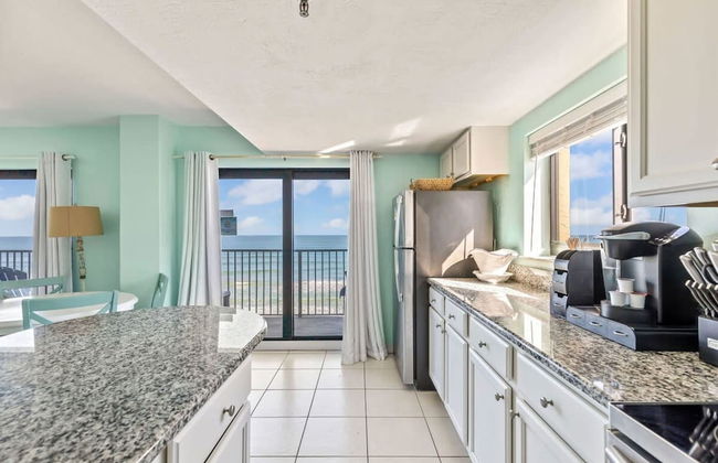 Oceanfront Penthouse Pool Hot Tub Beach Access - Foto 13