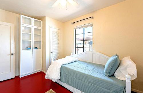 Hawthorne Manor | 3BD in Central Tucson w/ Patio - Foto 15