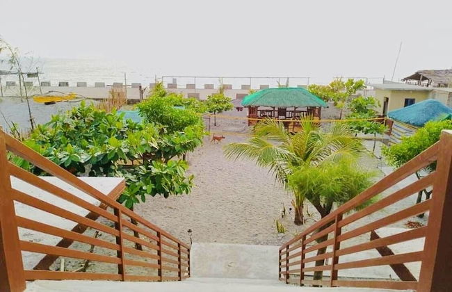 Natasha-Rey Beach Resort - Photo 57