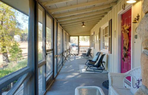 Secluded Mountain Hideaway < 8 Miles to Bass Lake! - Foto 4