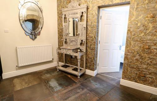 Castle keep at Stanhope Castle - Photo 6